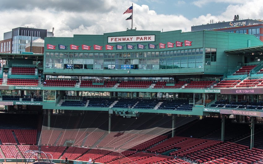 From Fenway to the Garden: Navigating Boston’s Premier Sports Spots